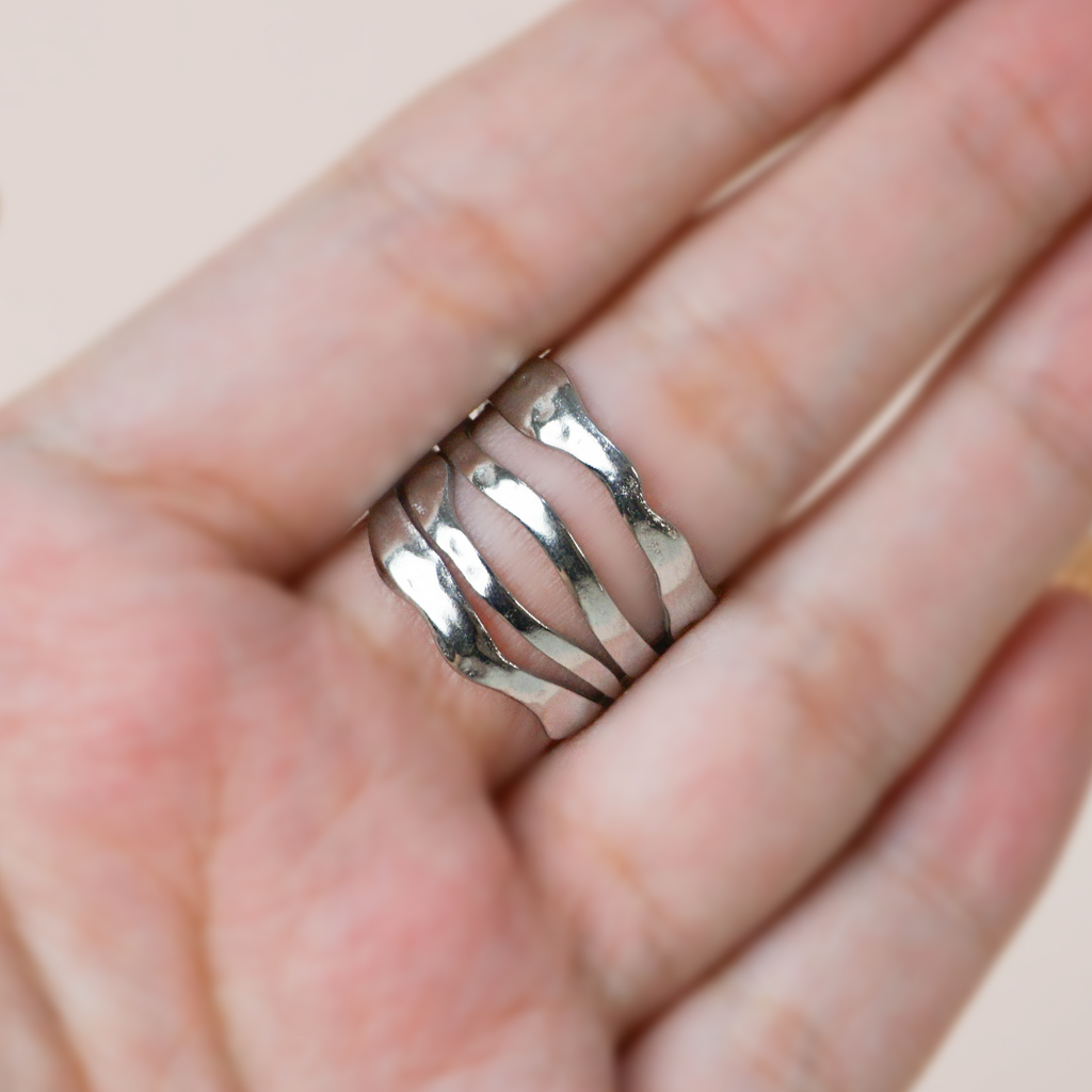 Anillo Kala plateado