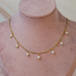 Collar perlitas