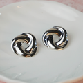 Aretes nudo plata