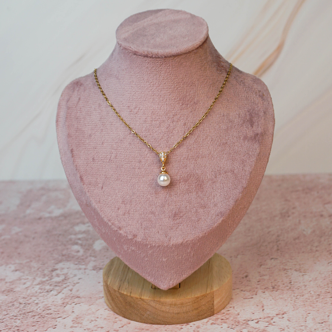 Collar perla y brillo