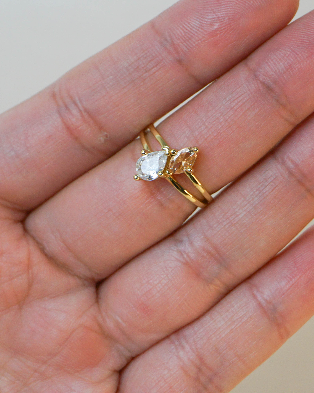 Anillo Fabia